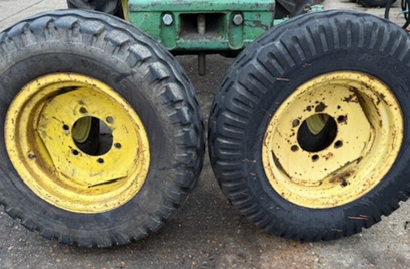 Pair of 18" Trailer Wheels
